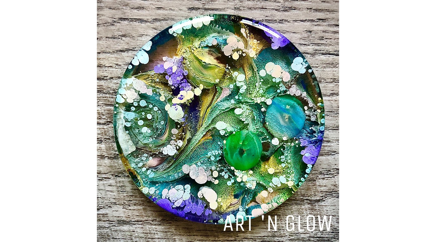 Resin coaster with alcohol ink. Been so in love with this method